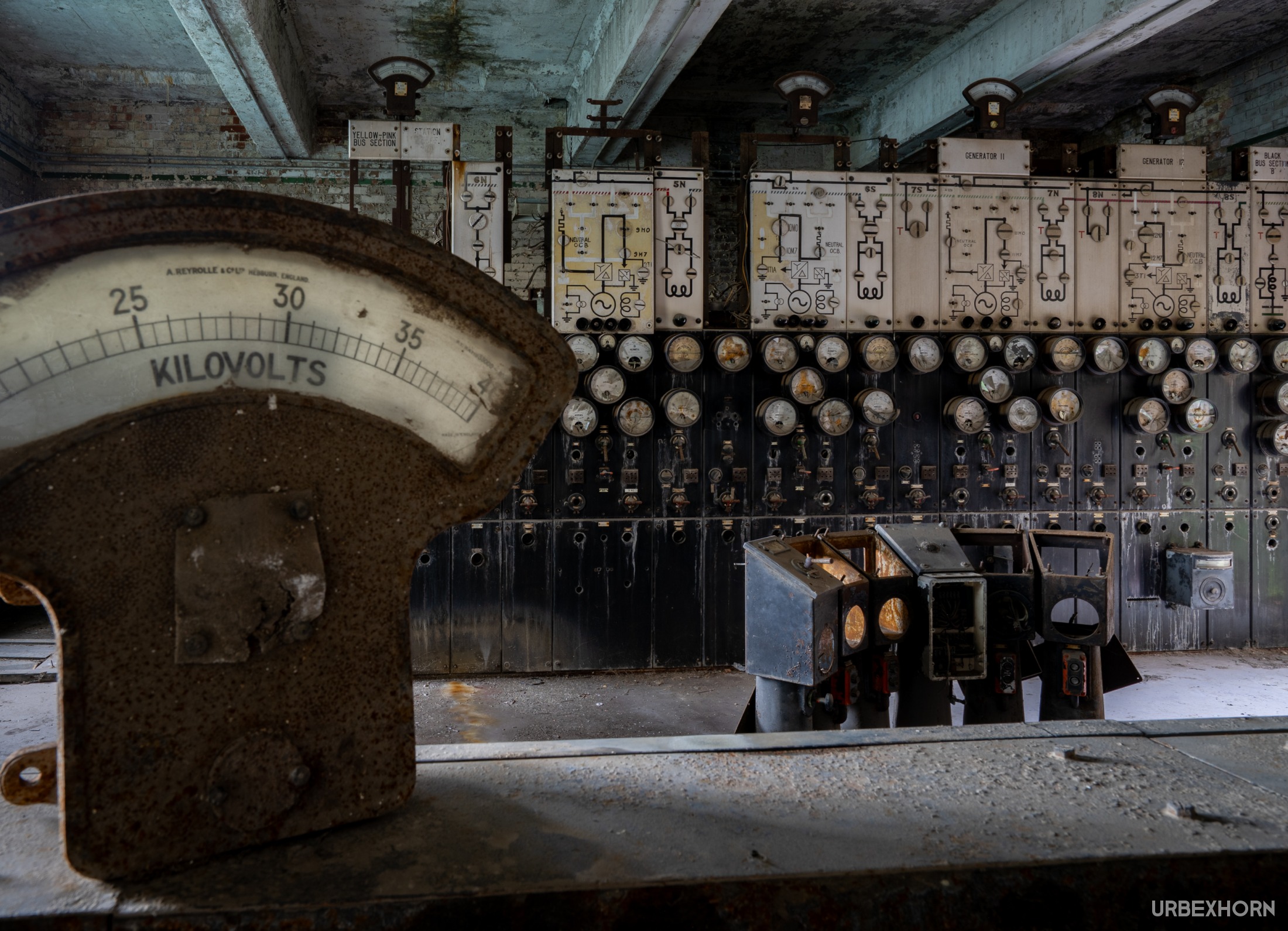 Anteprima di Huff elsewhere