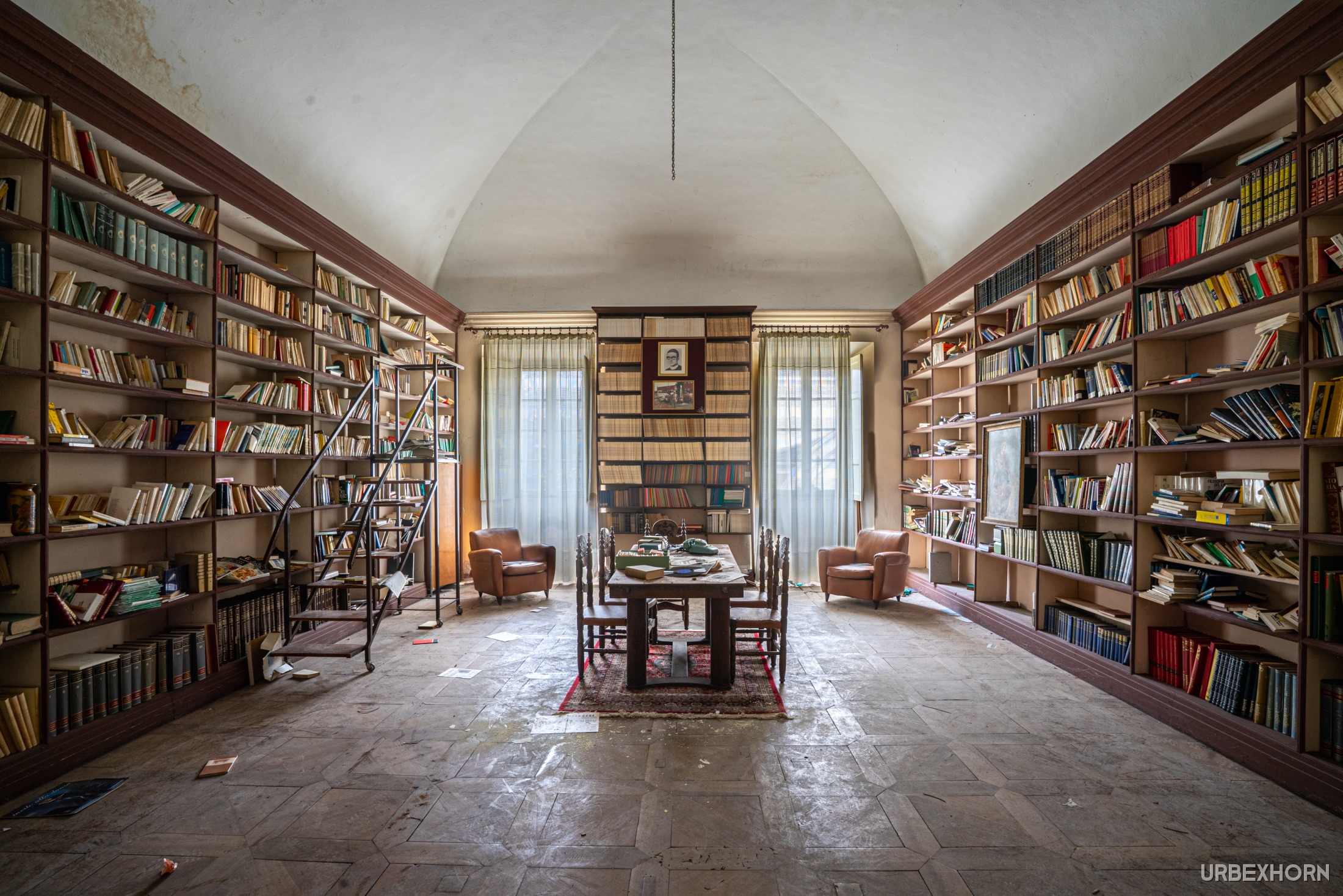 Anteprima di The school bell has stopped ringing