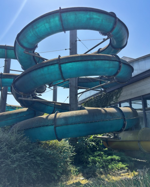 Foto 3 della galleria per Closed for Holidays