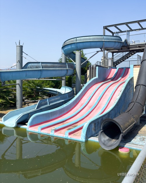 Foto 4 della galleria per Closed for Holidays