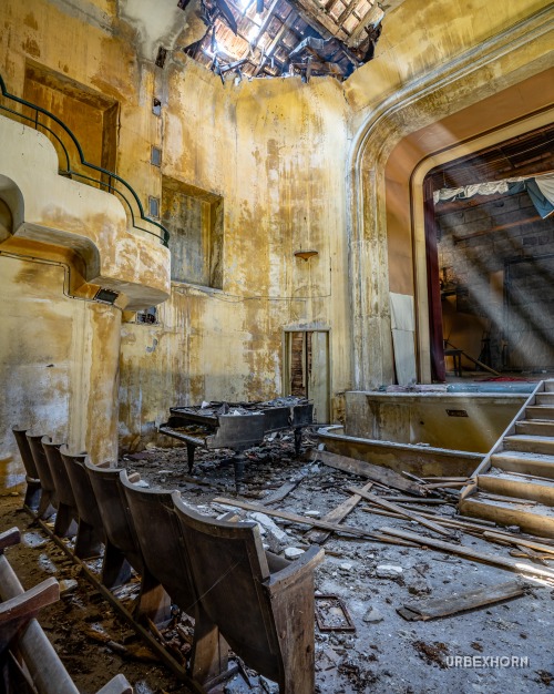 Foto 2 per Curtain call